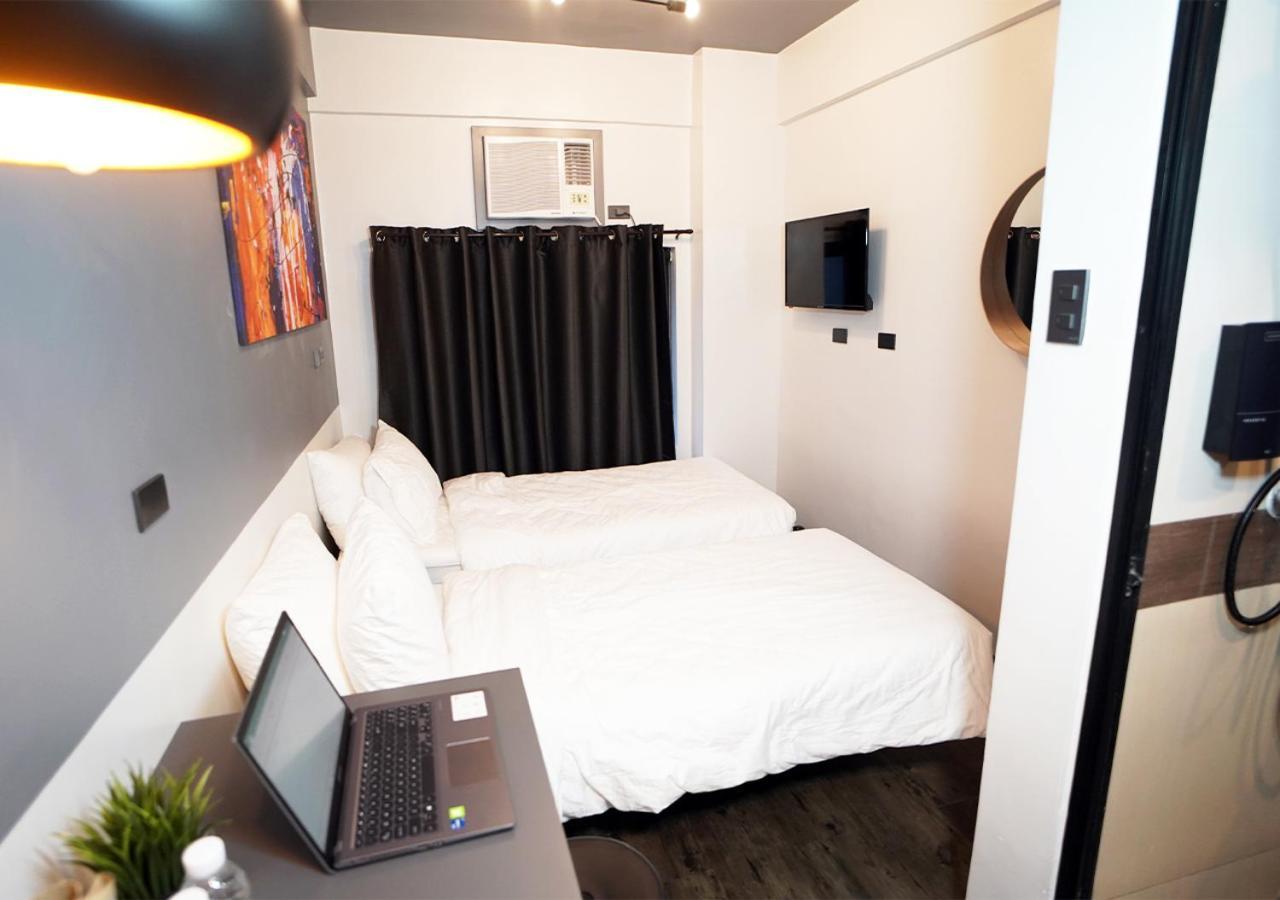 Mystay Hotel Bgc West Makati City Exteriör bild