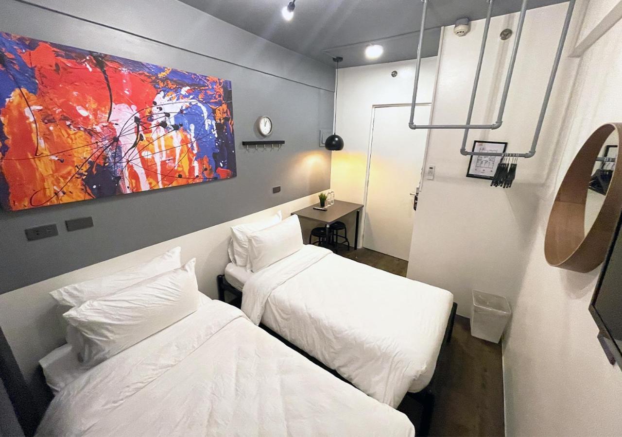 Mystay Hotel Bgc West Makati City Exteriör bild