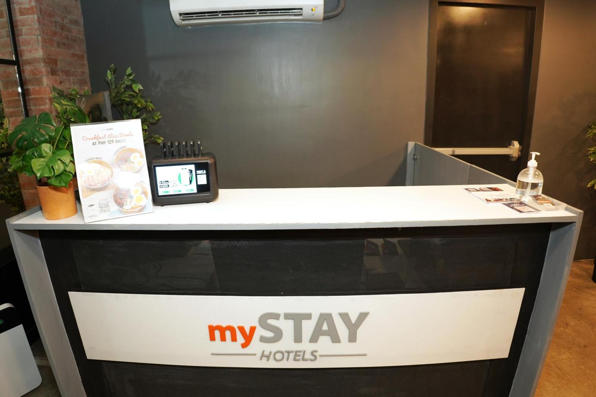Mystay Hotel Bgc West Makati City Exteriör bild