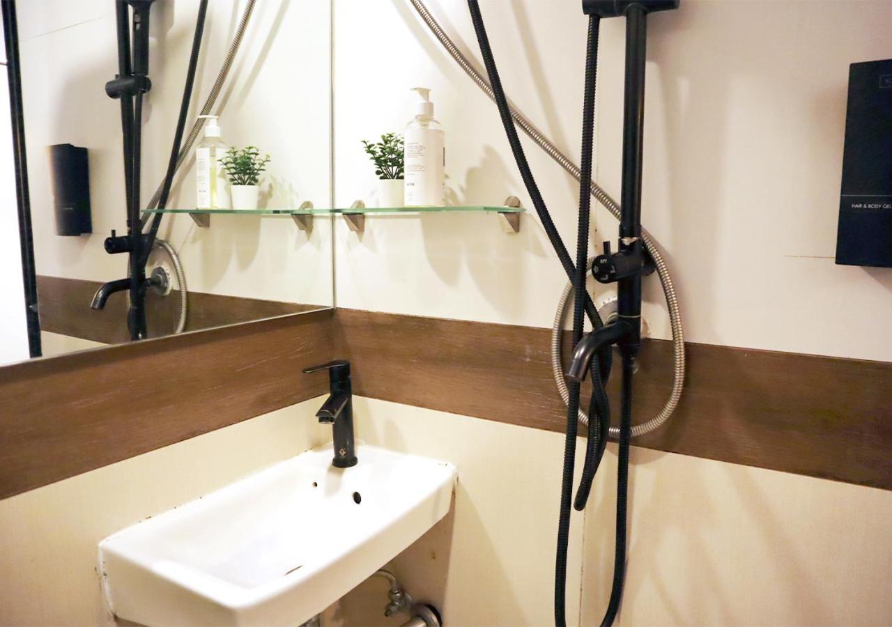 Mystay Hotel Bgc West Makati City Exteriör bild